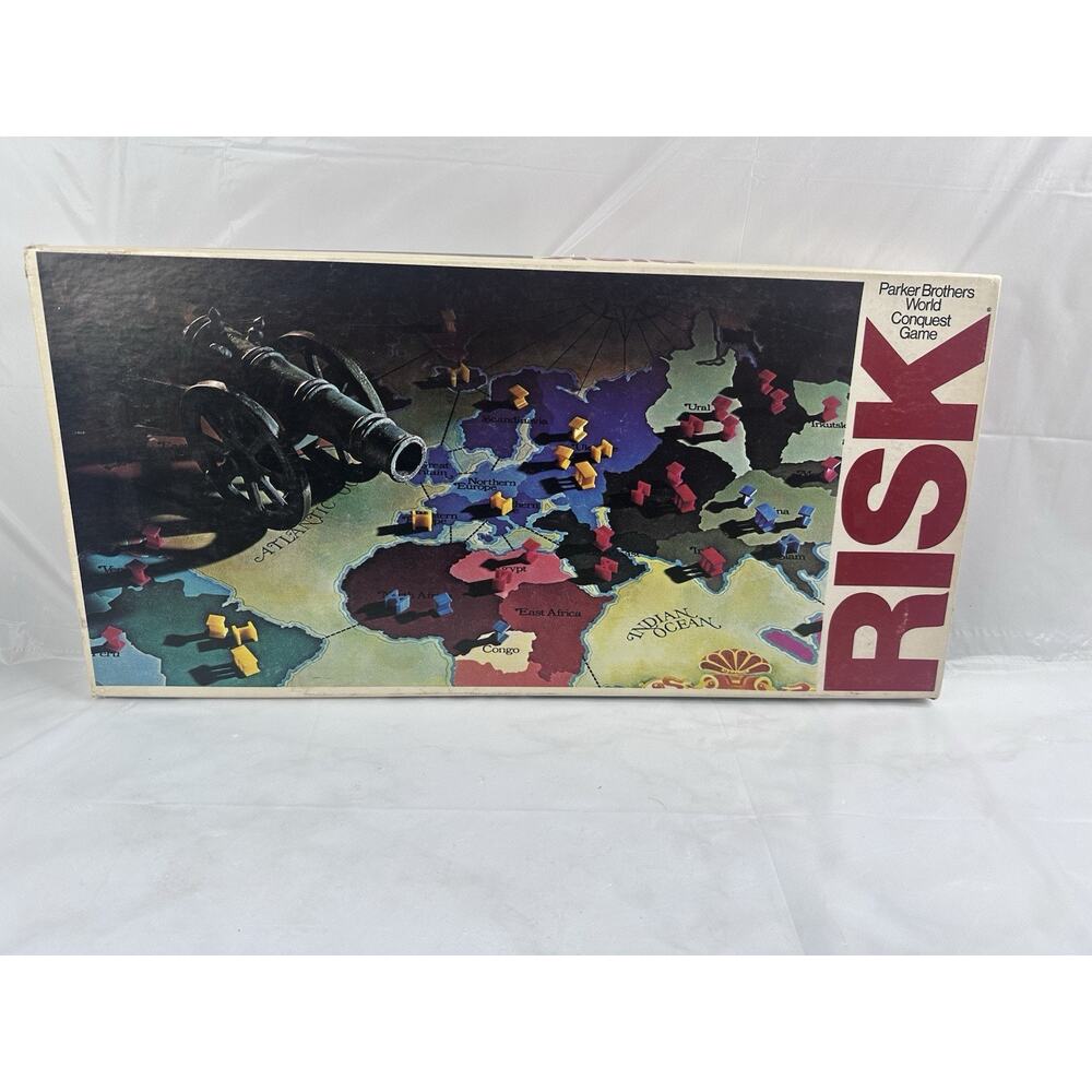 RISK Board Game Parker Brothers World Conquest Vintage 1975-1980